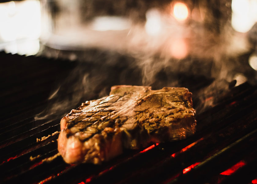 cottura della carne di vitello alla griglia