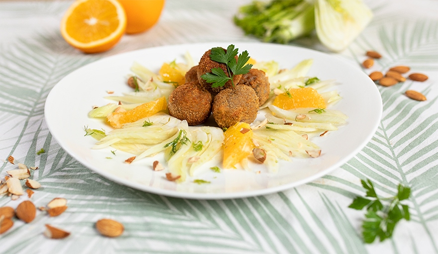 Polpette impanate con insalatina di finocchi e arance