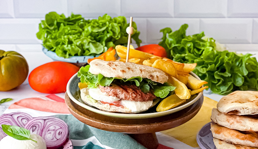 Pita burger alla caprese