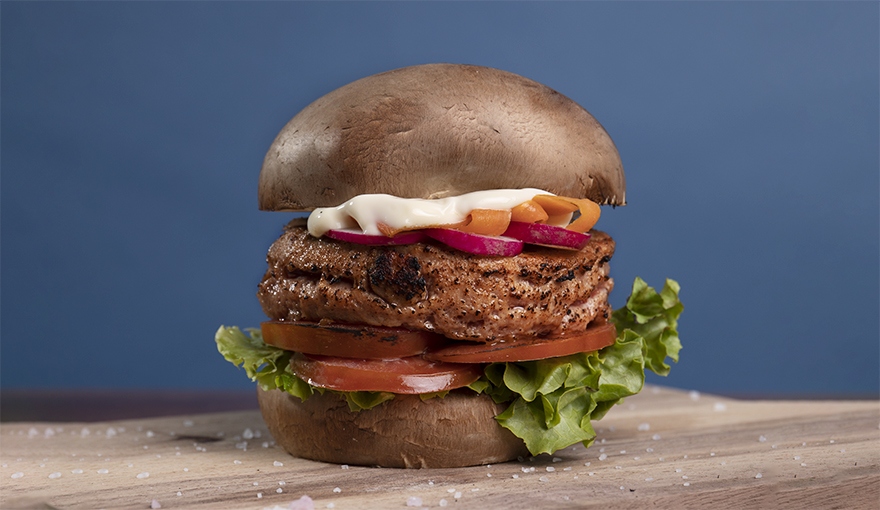 Portobello Burger con carote marinate e mayo veg