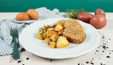 Polpettone con patate al rosmarino