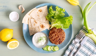 Hamburger con Tzatziki